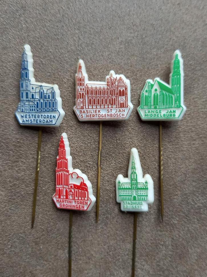 Speldjes van gebouwen, Verzamelen, Speldjes, Pins en Buttons, Gebruikt, Ophalen of Verzenden