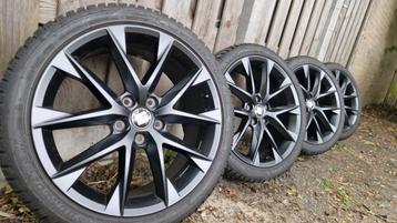 Seat Leon Cupra VW Golf 18 INCH FR VELGEN Zwart Dunlop ALU beschikbaar voor biedingen