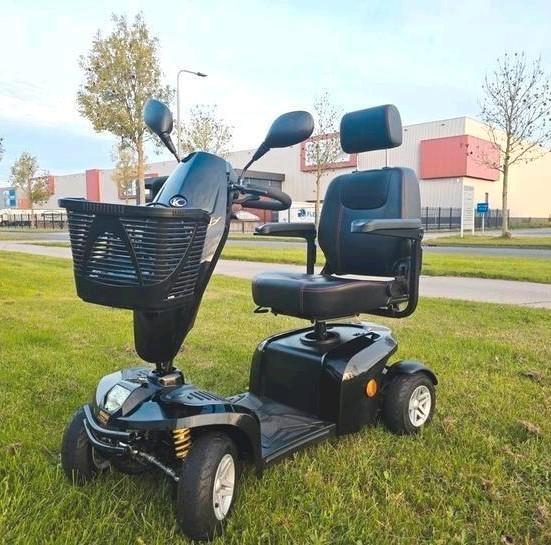 Kymco Super 8 | zwart of blauw | goede accu's!, Diversen, Brommobielen en Scootmobielen, Zo goed als nieuw, Kymco, 26 t/m 35 km
