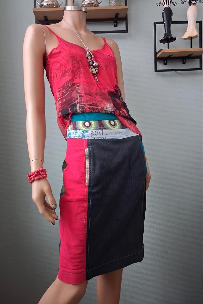 Desigual patchwork rok - maat 36, Kleding | Dames, Rokken, Zo goed als nieuw, Maat 36 (S), Overige kleuren, Boven de knie, Ophalen of Verzenden