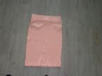 zalmroze rok van Guess, maat L, Kleding | Dames, Rokken, Maat 42/44 (L), Nieuw, Ophalen of Verzenden, Knielengte