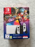Nintendo Switch OLED - Mario Kart 8 + meerdere spelllen, Spelcomputers en Games, Games | Nintendo Switch, Ophalen, Online, Overige genres
