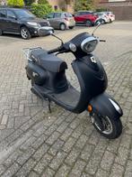 Elektrische scooter (Qwic / Evander), Fietsen en Brommers, Snorfietsen en Snorscooters, Gebruikt, Elektrisch, Ophalen, Overige merken