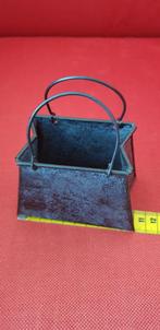 Tasje van metaal zwart/blauw 10 cm, nieuw, decoratie huiskam, Bruin, Nieuw, Ophalen of Verzenden, Metaal