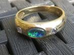 Gouden 14 karaat ring met Opaal, Ophalen of Verzenden, Zo goed als nieuw, 17 tot 18, Dame
