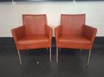 Set van 2 leren fauteuils met metalen poten, Gebruikt, Minder dan 75 cm, Ophalen of Verzenden, Metaal