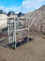 Bekapbox, verzorgingsbox, scheerbox, behandelbox, runderen, Dieren en Toebehoren, Stalling en Weidegang