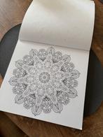 WIE  WILT DIT MANDALA KLEURBOEK, Ophalen of Verzenden