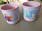 Zgan! 2 x grote plastic mokken Frozen 2!, Ophalen of Verzenden, Zo goed als nieuw