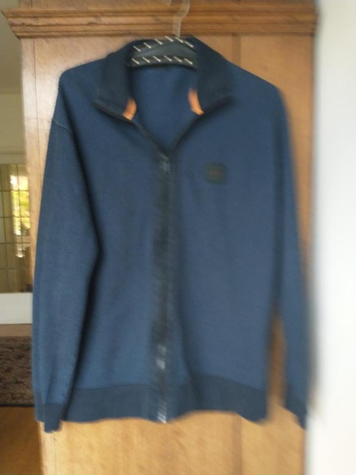blauw herenvest mt M Boss, Kleding | Heren, Truien en Vesten, Zo goed als nieuw, Maat 48/50 (M), Blauw, Ophalen of Verzenden
