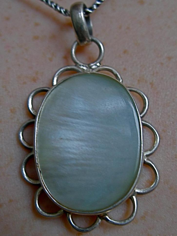 Zilveren 925 zilver kettinghanger met mooi wittig parelmoer, Sieraden, Tassen en Uiterlijk, Kettinghangers, Nieuw, Zilver, Wit