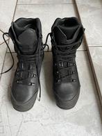 Licht gedragen paar LOWA Elite EVO GTX W schoenen maat 44,5, Verzenden, Gebruikt, Schoenen