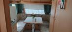Chateau Caravan 1997 met Voortent, Caravans en Kamperen, Caravans, Chateau, Koelkast, Omvormbare zithoek, Particulier