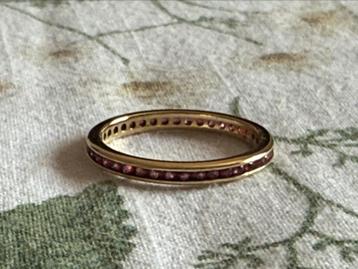 Vintage Gouden Alliance ring met Robijn beschikbaar voor biedingen