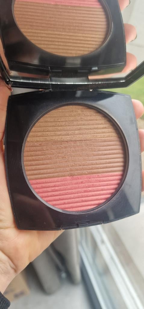 Chanel  les beiges healthy glow Palette - Licht Gebruikt, Sieraden, Tassen en Uiterlijk, Uiterlijk | Cosmetica en Make-up, Bruin