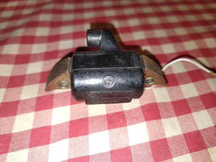 Mini Bosch ontstekingsspoel, nieuw, Fietsen en Brommers, Brommeronderdelen | Oldtimers, Nieuw, Overige merken, Overige typen, Ophalen of Verzenden