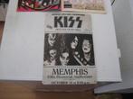 kiss wandplaat artikel jaren 80, Ophalen of Verzenden, 1980 tot heden, Buitenland, Tijdschrift