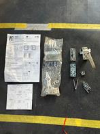 AXA Raamsluiting 3318/3319/3320, Ophalen of Verzenden, Nieuw, Overige materialen, Slot