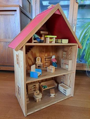 prachtig houten poppenhuis handgemaakt noteboom Rotterdam  beschikbaar voor biedingen
