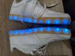 Raffies sneakers met lichtjes en laadkabel, Ophalen of Verzenden, Gebruikt, Schoenen