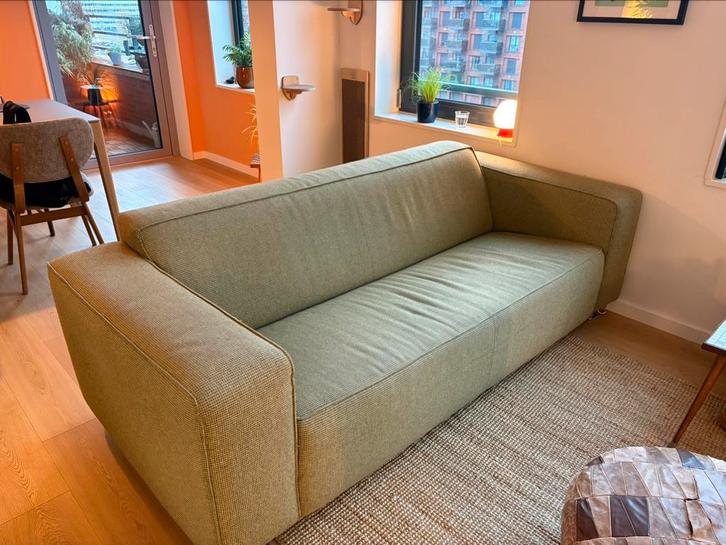 Design groene tweezitsbank, Huis en Inrichting, Banken | Bankstellen, Gebruikt, Rechte bank, Tweepersoons, 200 tot 250 cm, 75 tot 100 cm