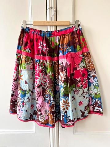 Oilily rok met zakjes en strik gekleurd, maat 176 beschikbaar voor biedingen