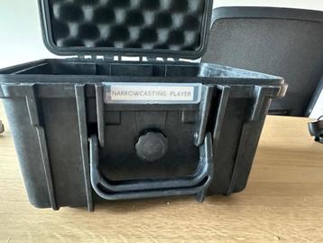 Hardplastic Opbergdoos met Vilt  beschikbaar voor biedingen