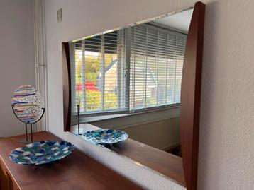 Stijlvolle Rechthoekige Spiegel beschikbaar voor biedingen