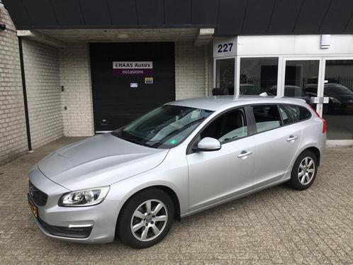 Volvo V60 2.0 D3 / 5 CILINDER / EURO-5 / NAVI / CAMERA / AUT, Auto's, Volvo, Bedrijf, Te koop, V60, ABS, Airbags, Airconditioning