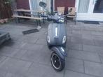 Vespa s 2012, Fietsen en Brommers, Scooters | Piaggio, Benzine, Overige modellen, Maximaal 45 km/u, Gebruikt