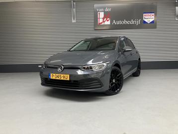 Volkswagen Golf 1.5 TSI/PDC V+A/18 INCH/NAVI/CARPLAY/STOEL/S beschikbaar voor biedingen
