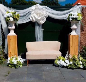 Trouwboog HUREN beschikbaar voor biedingen
