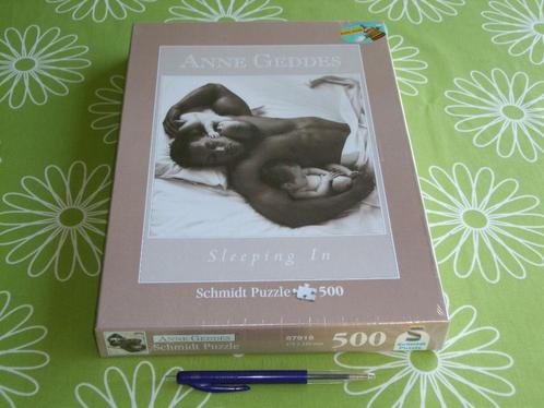 Nieuw in seal: Anne Geddes puzzel - Sleeping in - 500 st, Hobby en Vrije tijd, Denksport en Puzzels, Nieuw, Legpuzzel, 500 t/m 1500 stukjes