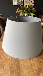 Lampenkap Bologna licht grijs maat 45x30x31 Stof is linnen, Huis en Inrichting, Lampen | Lampenkappen, Linnen stof, 25 tot 50 cm