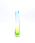 Vintage Leonardo blauw-groene vaas – H 26cm, Gebruikt, Blauw, Ophalen of Verzenden, Glas