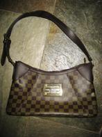 SCHOUDERTAS Dames nieuw gevoerd 33cm br 20 cm hg € 40, Ophalen of Verzenden, Nieuw, Bruin, Schoudertasje