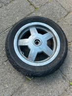 Vespa wiel met velg lek, Ophalen of Verzenden, Zo goed als nieuw