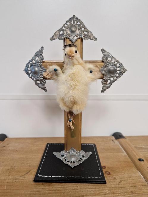 Holy chick, Verzamelen, Dierenverzamelingen, Zo goed als nieuw, Beeldje of Figuurtje, Ophalen of Verzenden