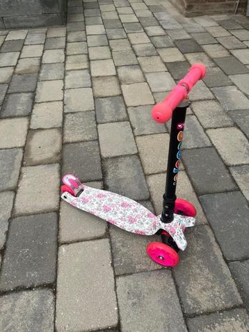 WeSkate kinderstep meisjes 3-wiel inklapbaar met LED beschikbaar voor biedingen