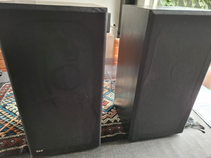 B&W Bowers and Wilkins speakers, Audio, Tv en Foto, Luidsprekers, Zo goed als nieuw, Front, Rear of Stereo speakers, 60 tot 120 watt