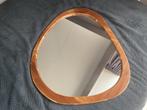 Spiegel ACaciahout mangohout look spiegel organic, Huis en Inrichting, Minder dan 50 cm, Ophalen of Verzenden, Zo goed als nieuw