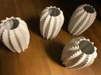 Set 4 Cactus vaasjes , Wit , ongebruikt, Huis en Inrichting, Overige kleuren, Aardewerk of Porselein, Nieuw, Ophalen of Verzenden