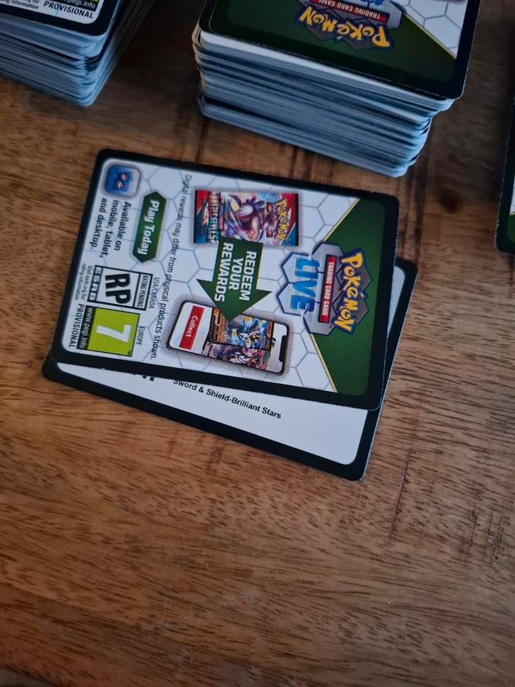 Pokémon TCG Code Kaarten - Sword & Shield Brilliant Stars, Hobby en Vrije tijd, Verzamelkaartspellen | Pokémon, Nieuw, Meerdere kaarten