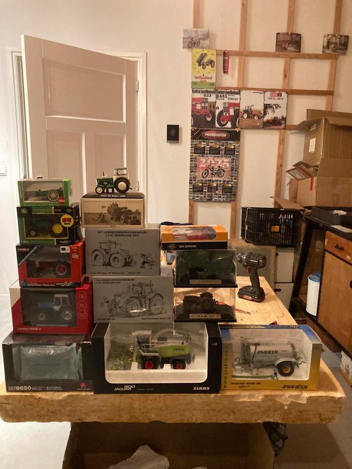 1:32 landbouwminiaturen, Hobby en Vrije tijd, Modelauto's | 1:32, Zo goed als nieuw, Tractor of Landbouw, Overige merken, Ophalen of Verzenden