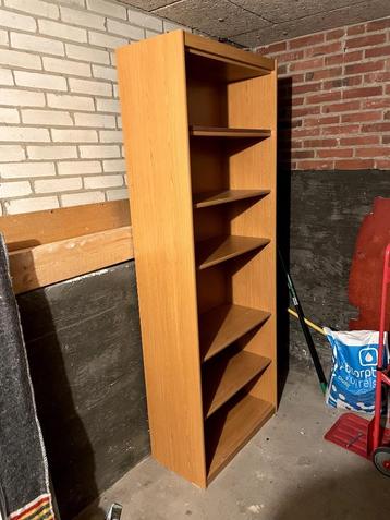boekenkast 80 cm breed beschikbaar voor biedingen