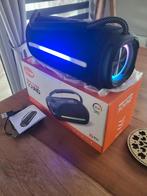 te koop een sound box met disco licht en een super geleund, Audio, Tv en Foto, Beamers, Ophalen of Verzenden, Zo goed als nieuw