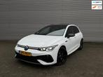 Volkswagen GOLF 2.0 TSI R 4Motion PANO, IQ LIGHT, AKRAPOVIC,, Auto's, Gebruikt, Euro 6, 4 cilinders, 1984 cc