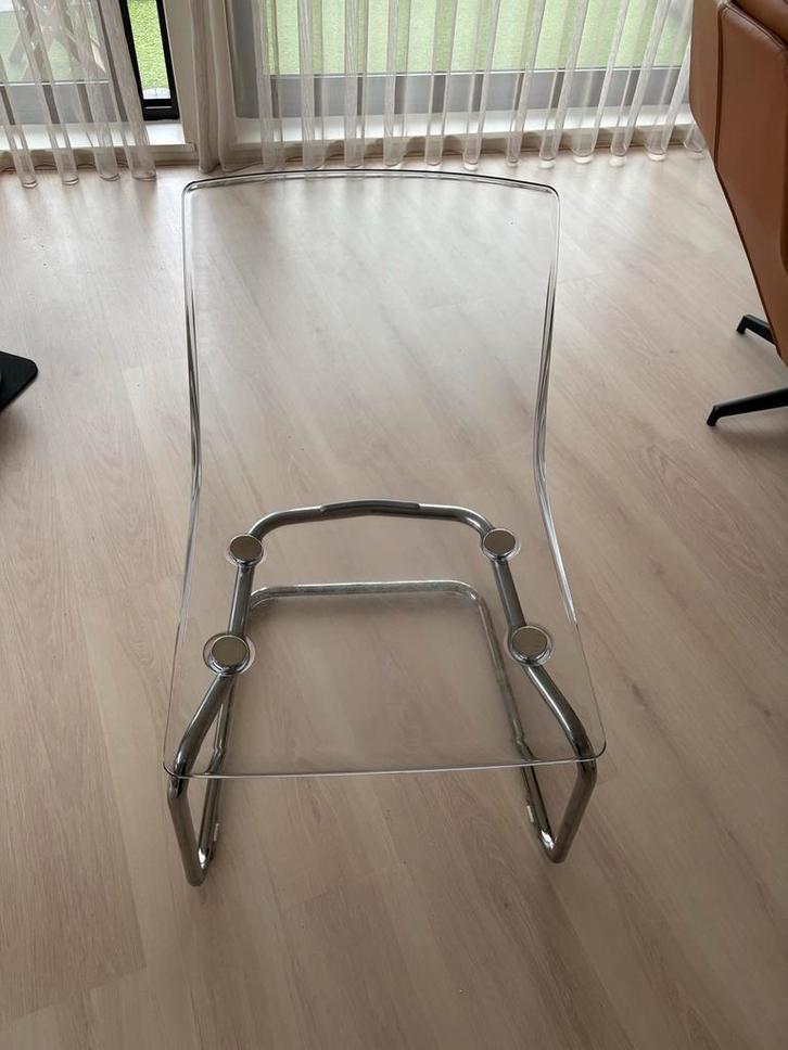6x Ikea Tobias Eetkamerstoel - Transparant, Half Jaar Oud, Huis en Inrichting, Stoelen, Zo goed als nieuw, Vijf, Zes of meer stoelen
