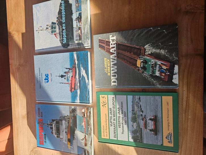 S.O. Aarts - Slepen en sleepboten, Boeken, Overige Boeken, Zo goed als nieuw, Ophalen