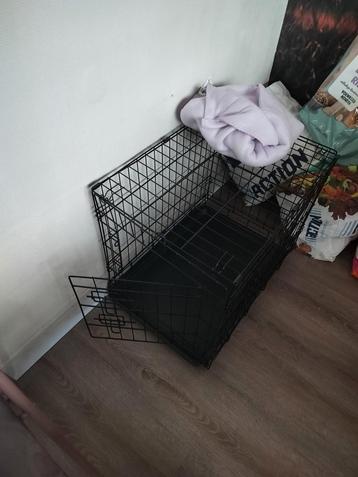 Bench kleine hond nieuw beschikbaar voor biedingen
